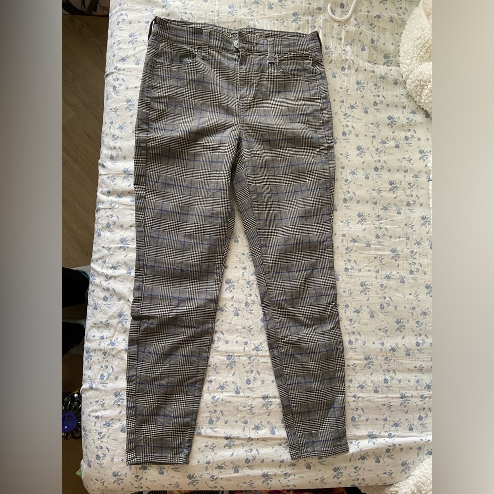 American Eagle High Waisted Plaid Jegging